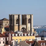 Alfama Unique & Romantic Studio By Lovelystay